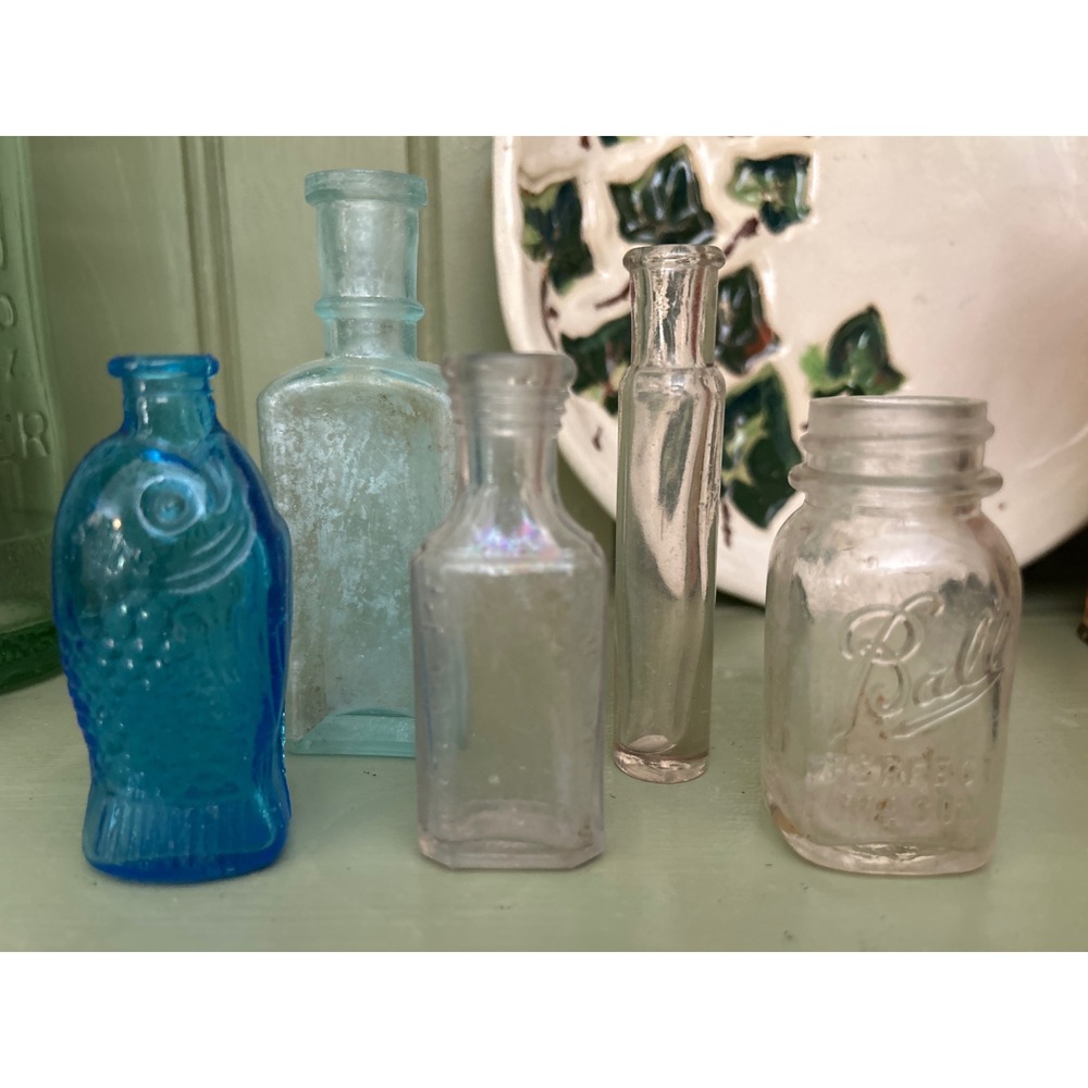 Vintage Miniature Glass Bottle Set 5pc Cobalt Blue Fish Ball Mason‎ Apothecary